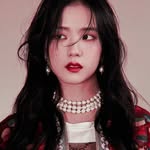 𝗕𝗲𝗹𝗹𝗮 𝗘𝘃𝗲𝗿𝗲𝘁𝘁 - @pxrfxctme - Instagram