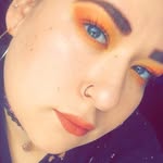 Bella Hines - @_sunflower.qu33n_ - Instagram