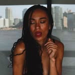 BELLA MORENA - @escapewithbella - Instagram