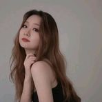Bella Moses - Facebook