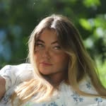 Bella Moss - @bellamoss.music - Instagram
