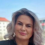 Petronela Pitoňáková - @bella_nella_45 - Instagram