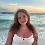 Bella Walker - @bellanoelle08 - Instagram