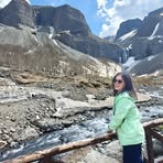 Bella Peng - Facebook