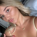 bella perry - @_bellaperry - Instagram