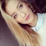 Bella Petersen - @bellapigen1999 - Instagram