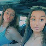 Lane Nicholas & Bella Phelps - @laneandbellascloset - Instagram