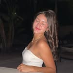 Bella R - @bella.reeves16 - Instagram