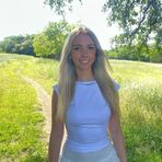 Bella Reeves - Facebook