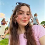 Bella Riley - Facebook