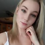 @bellarollins67 - Instagram