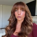 Isabelle - @_bellaroman - Instagram