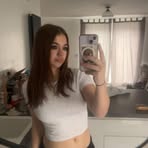 Bella Rowe - Facebook