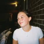 Bella - @bellasearss - Instagram