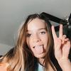 bella 🥺 - @bella..simpson - TikTok