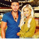 Bella Slater - @bellaslater61 - Instagram