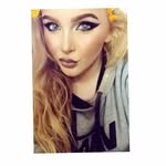 @bella__small - Instagram