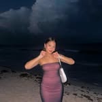 Bella Solis - @bellasolis_ - Instagram