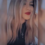 Mishell Solis - @bellasolis85 - Instagram