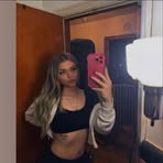 Bella Rayne - Facebook