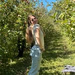 Isabella Wallick - @bella_wallick - Instagram