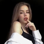 bella waller - @bella.waller.r - Instagram