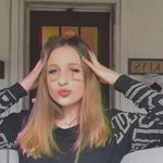 Bella Walter - @bella.marie101 - Instagram