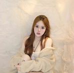 Bella Warner - Facebook