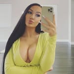 Bella Warren - @bellawarren8226 - Instagram