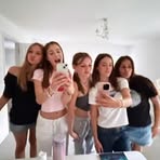 Bella Weeks - Facebook