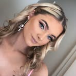 Bella Weeks - Facebook