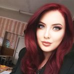 Bella Willis - Facebook