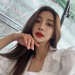 Bella Zhou - Facebook