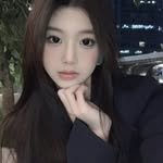 Bella Zhou - @bellazhou42 - Instagram