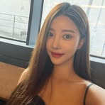 Bella Zhou - Facebook