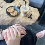Belle Barr - Facebook