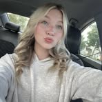 Belle Barrett - Facebook