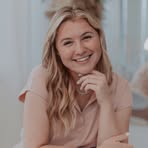 Belle Gallagher - Facebook