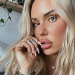Krista Belle - @kristabelle_marks - Instagram