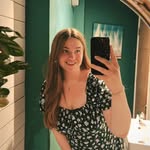 Belle Walker - @bellewalksxx - Instagram