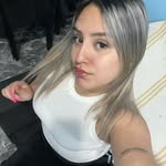 @alanisbenitezz - Instagram