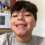 Ben Reinoso - @benji_bookman15 - Instagram