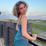 Briana Benchiu - @briana.benchiu - Instagram