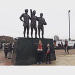 @beneley_ - Instagram