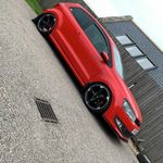 @benemslie12 - Instagram
