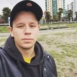 Ben Farris - @benfarrisb99d4 - Instagram