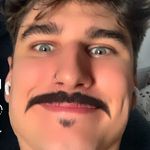 @nomannersben - Instagram
