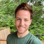 Ben Mazer - @theworldsbestdogdad - Instagram
