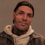 Benedikt Clarus - @benne_bullshark - Instagram