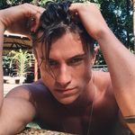 Ben Paine - @universe.we - Instagram